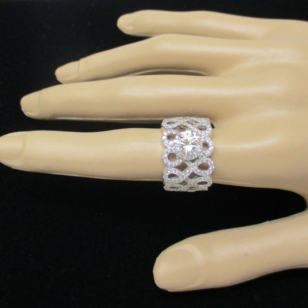 Jean Dousset Looping Design Band Ring - Picture 6 of 8